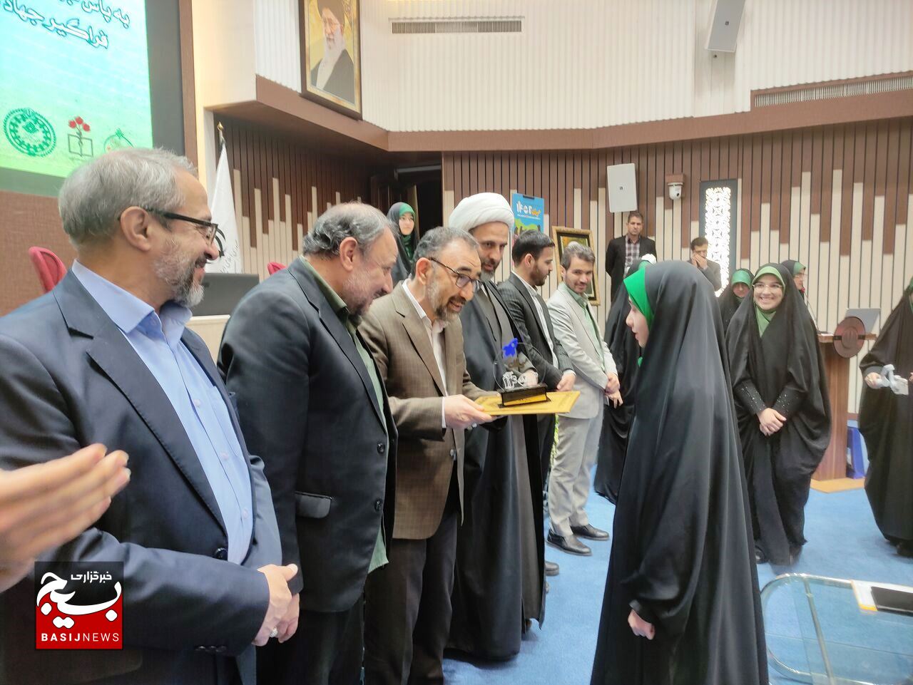 برگزاری آیین شکرانه دانش‌آموزان «میدان ۱۴ صفر ۲» خراسان رضوی