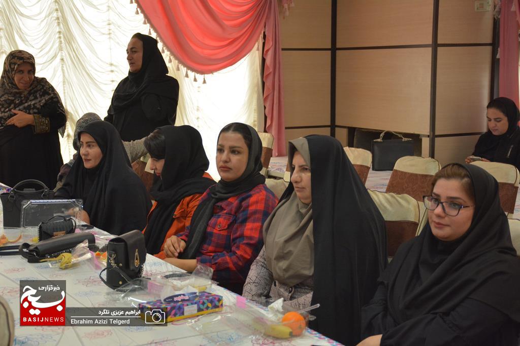 تجلیل از مهندسین سازمان بسیج مهندسین کشاورزی و منابع طبیعی استان