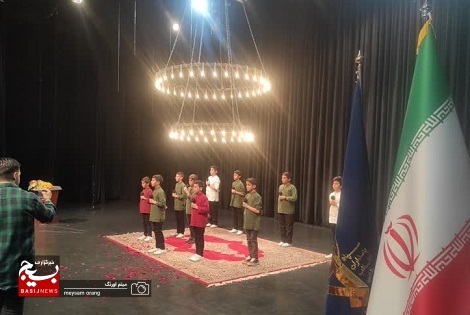 اولین جشنواره منطقه ای سرود یاران محراب در ناحیه حمزه سیدالشهداء برگزار شد