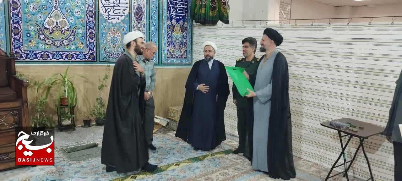 فرمانده پایگاه مقاومت بسیج شهید علمدار پردیسان استان قم معارفه شد