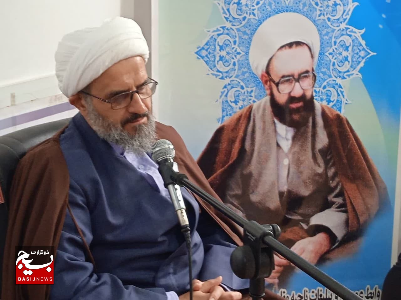 نقش شهید مطهری در ولایت مداری و استکبارستیزی بی بدیل است