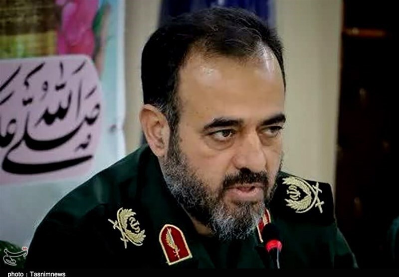 بسیج سازندگی جلوه ای با شکوه از ایثار،معنویت و خدمت مخلصانه است بسیج سازندگی جلوه ای با شکوه از ایثار،معنویت و خدمت مخلصانه است