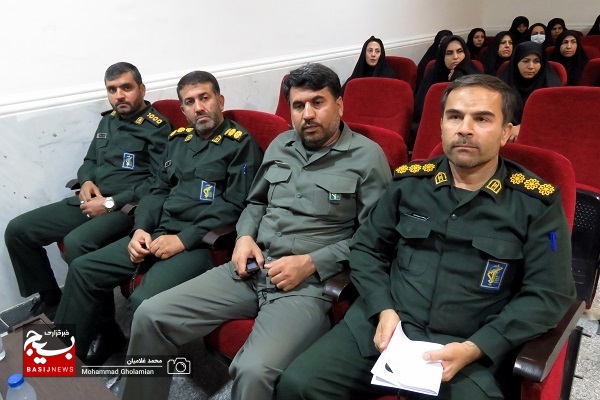 فرمانده جدید حوزه مقاومت دانش‌آموزی قدس کنگان معرفی شد/ معرفی سرپرست کانون بسیج فرهنگیان شهرستان کنگان