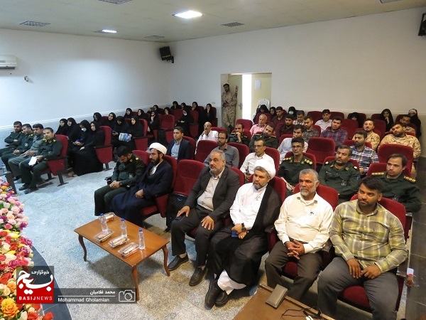 فرمانده جدید حوزه مقاومت دانش‌آموزی قدس کنگان معرفی شد/ معرفی سرپرست کانون بسیج فرهنگیان شهرستان کنگان