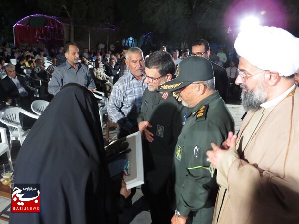 یادواره شهدای گمنام و شهدای شهر دلوار برگزار شد یادواره شهدای گمنام و شهدای شهر دلوار برگزار شد