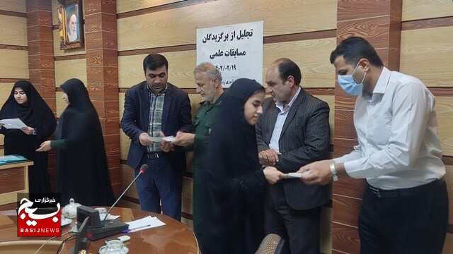 در حوزه تعلیم و تربیت جوانان هر چه سرمایهگذاری کنیم، باز هم کم است در حوزه تعلیم و تربیت جوانان هر چه سرمایهگذاری کنیم، باز هم کم است