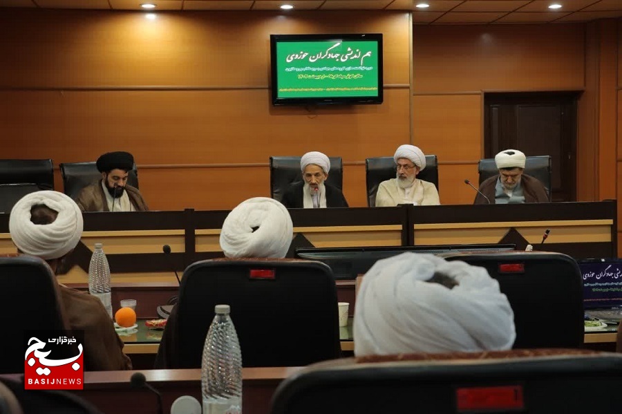 خبر لائینی