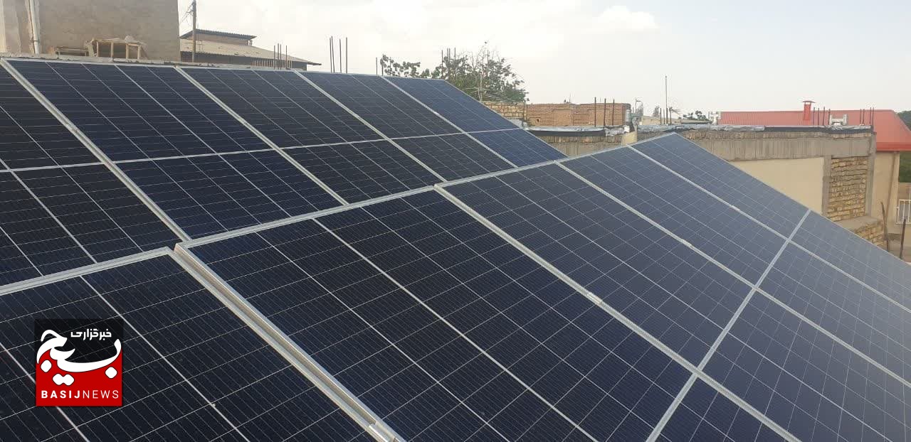 نیروگاه خورشیدی 5 کیلوواتی روستای جوزه قم افتتاح شد