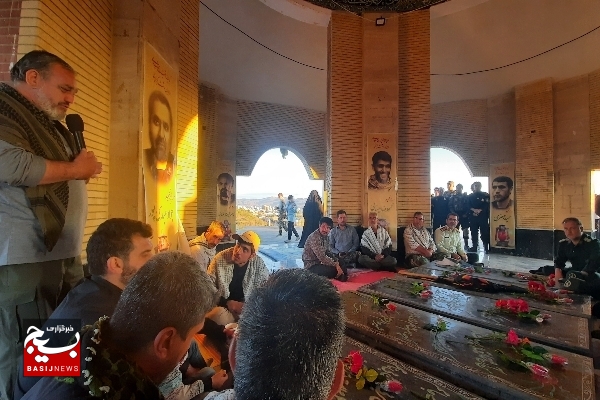 کاروان پیاده راهیان حرم مطهر امام(ره) وارد میانه شد