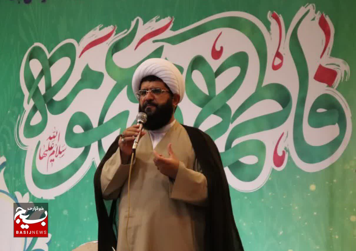 برگزاری جشن بزرگ دختران ماه در شهرستان قدس