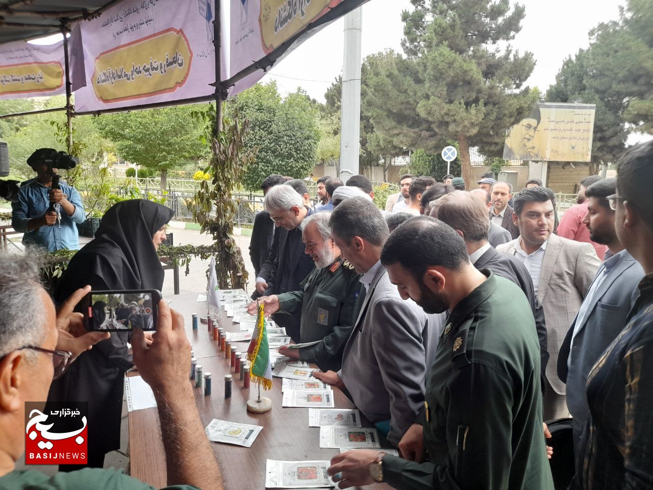 ضرورت همکاری نخبگان و فعالان عرصه علم و دانش در راستای تامین امنیت غذایی مردم