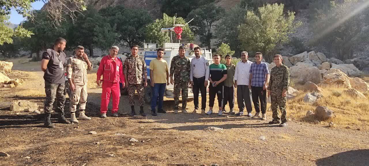مهارآتش سوزی در جنگلها و مراتع روستاهای حمیدآباد و ده شیخ بخش پاتاوه