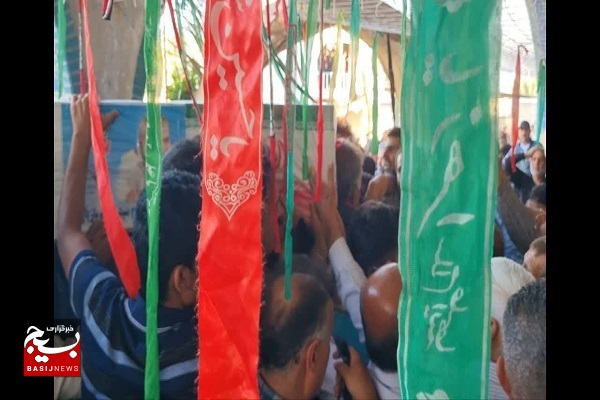 پیکر سردار شهید سید رحیم بازیار در کنار همرزمان شهیدش آرام گرفت + عکس