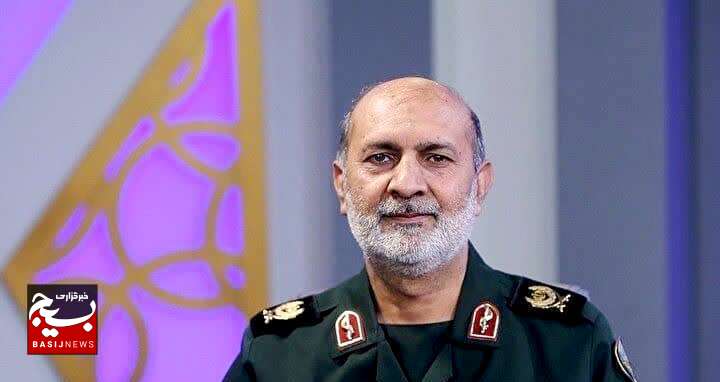 رزمایش مشترک عربستان با آمریکا نمایشی در ویترین شکسته هژمونی آمریکا/ لاپوشانی افول بر بال رزمایش پهپادی رزمایش مشترک عربستان با آمریکا نمایشی در ویترین شکسته هژمونی آمریکا/ لاپوشانی افول بر بال رزمایش پهپادی