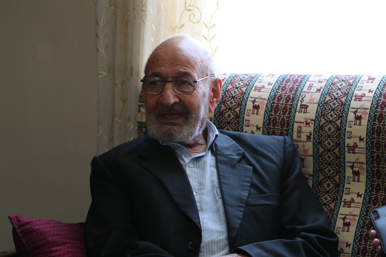 امروز کشور ایران در صنعت نفت به خودکفایی رسیده است امروز کشور ایران در صنعت نفت به خودکفایی رسیده است