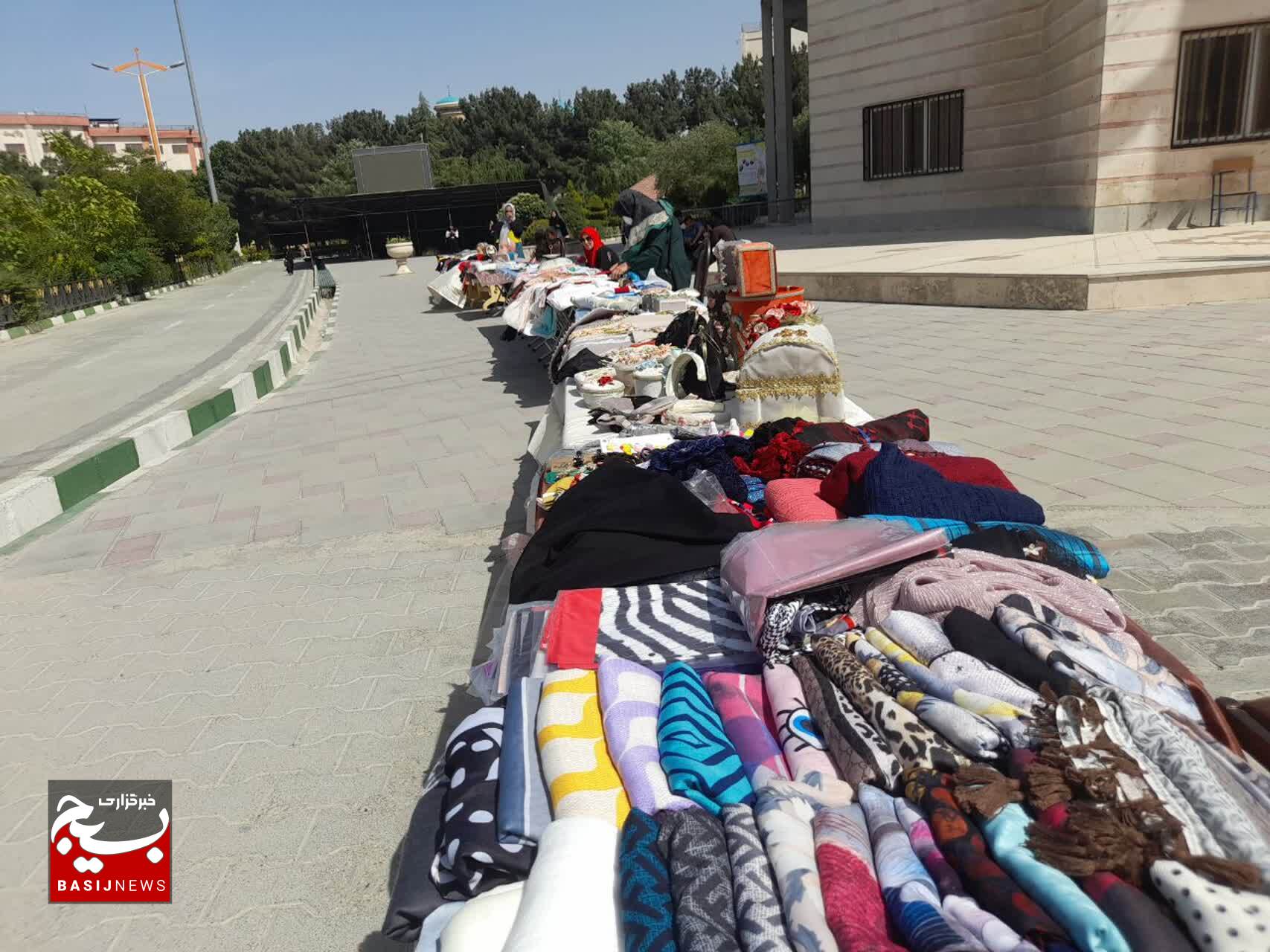 نمایشگاه عرضه محصولات اقتصاد مقاومتی فرصتی مناسب در راستای آموزش و ایجاد اشتغال