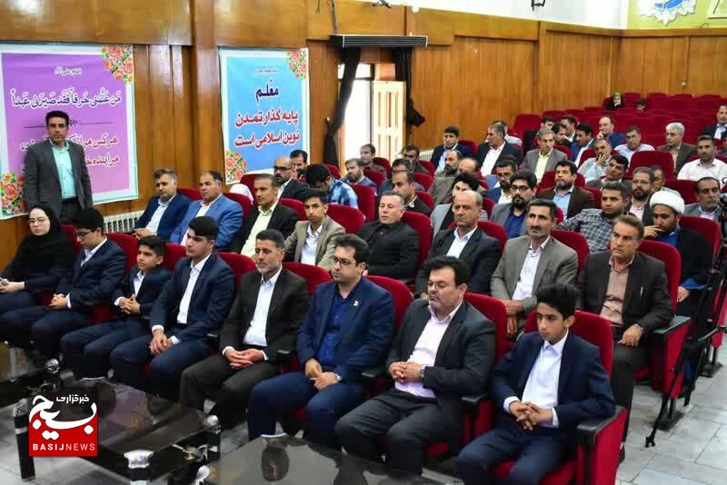 دانش آموزان شگفتی ساز کهگیلویه و بویراحمدی مسابقات هوش مصنوعی جهان تجلیل شدند