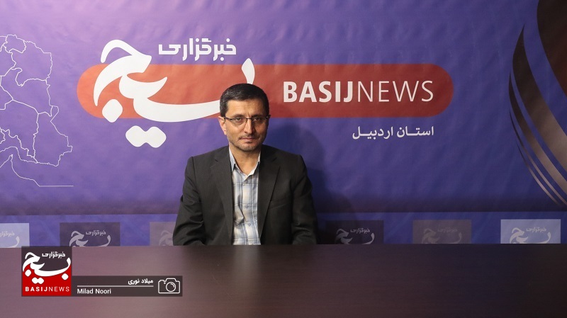 لزوم «جهاد تبیین» از سوی استادان و نخبگان برای مقابله با جنگ نرم دشمن لزوم «جهاد تبیین» از سوی استادان و نخبگان برای مقابله با جنگ نرم دشمن