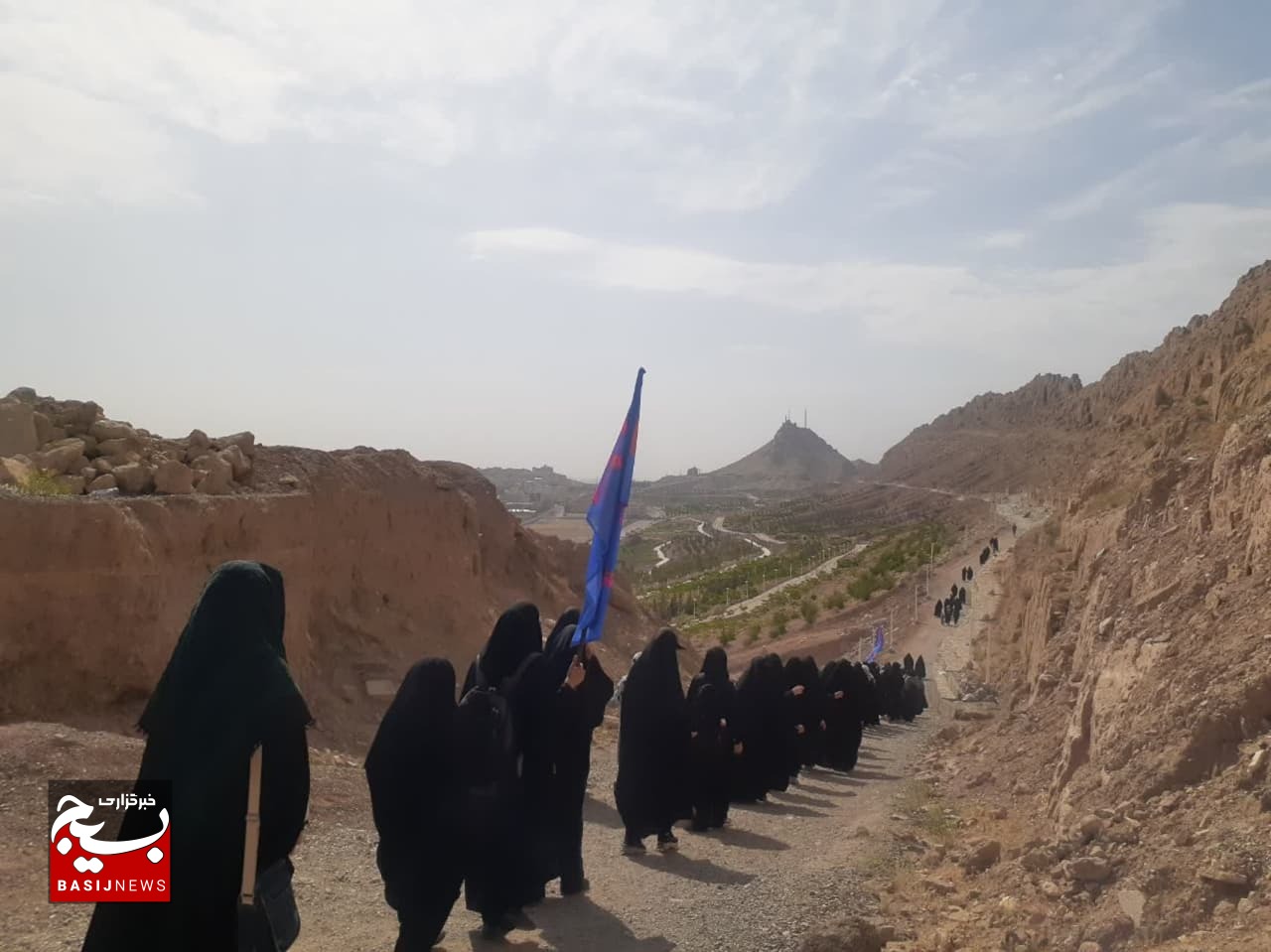 اولین کوهپیمایی گردانهای کوثر سپاه علی ابن ابیطالب (ع) برگزار شد اولین کوهپیمایی گردانهای کوثر سپاه علی ابن ابیطالب (ع) برگزار شد