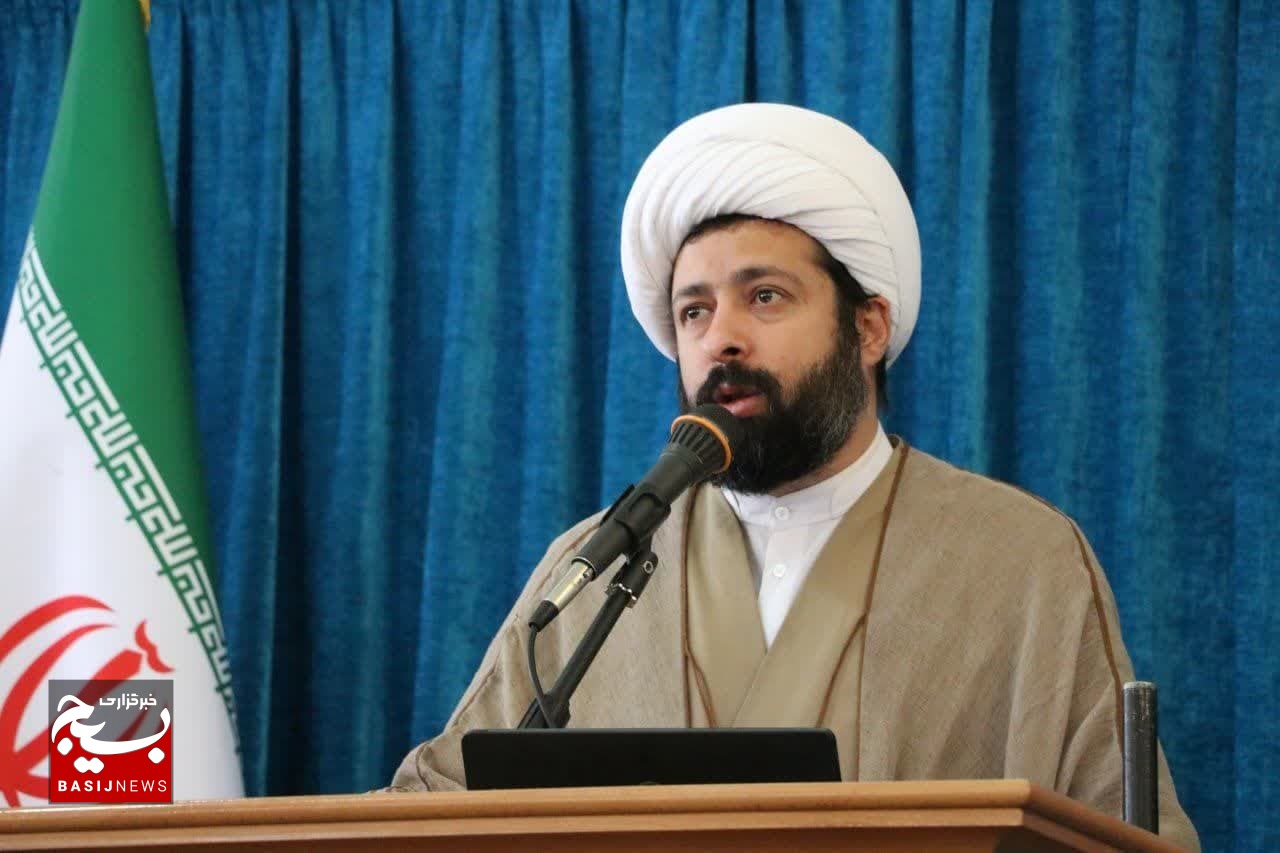 تعارض فقر و گرانی، با کرامت مردم/چرا ذهن ایرانی توانایی ساخت ناوشکن «دنا» دارد/اما وضعیتِ صنعت خودروسازی نابسامان است؟!