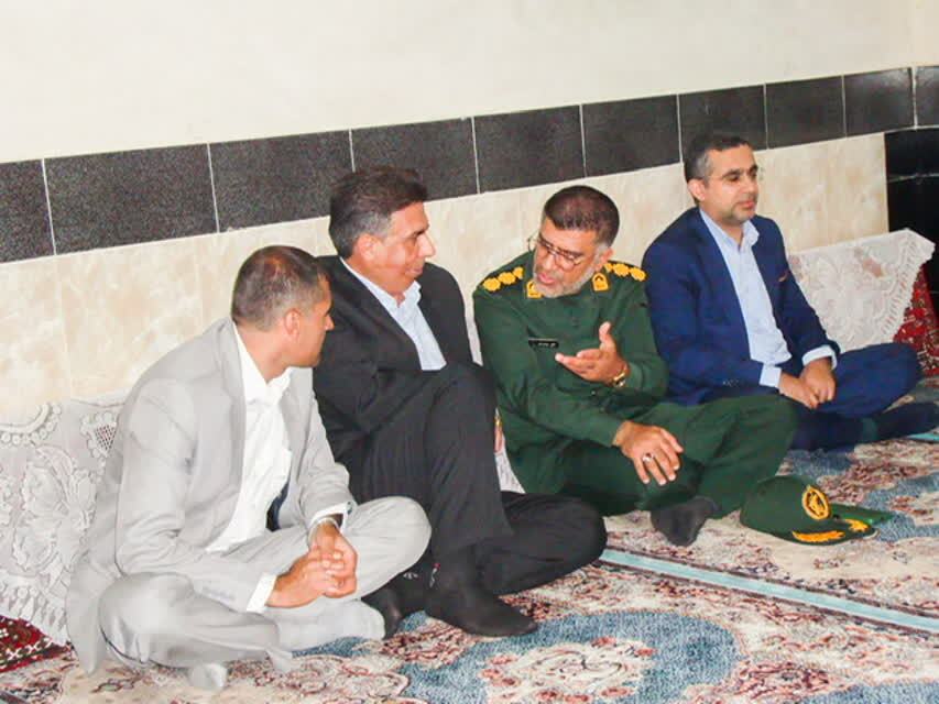 میز خدمت چهارشنبه های امام رضایی در روستای مهریان یاسوج