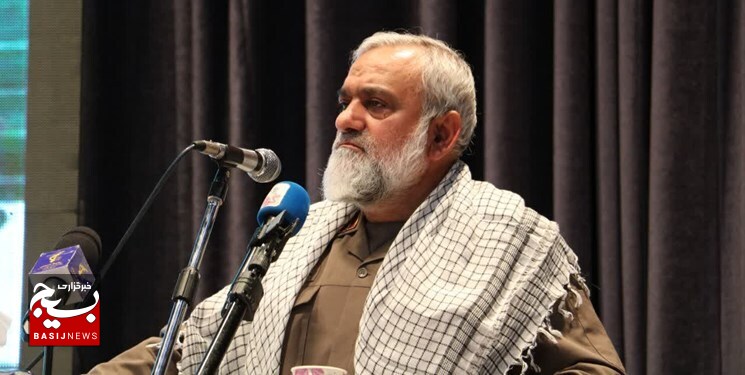 آمریکا و اسرائیل با شیب تند در حال سقوط هستند/ مسئولان آمریکایی پژوهشکده‌هایی که تحلیل غلطی از ایران دادند را با بولدوزر صاف کنند