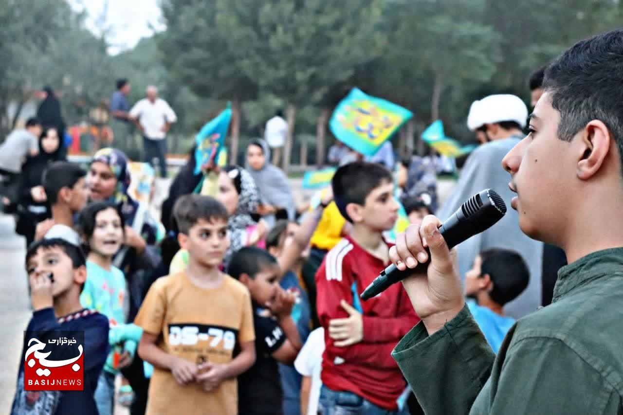 کاروان جشن غدیر در محلات حاشیه‌ای شهر قم