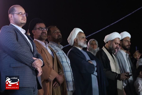 جشن بزرگ غدیر در شهرک گلستان شیراز با حضور ابودر روحی و اجرای سرود سلام فرمانده