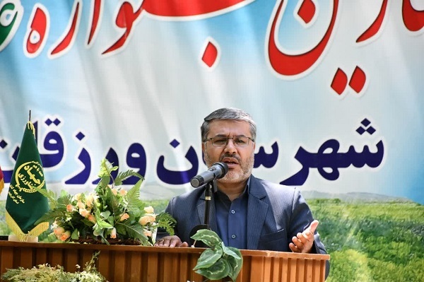 چهارمين جشنواره برداشت عدس شهرستان ورزقان برگزار شد