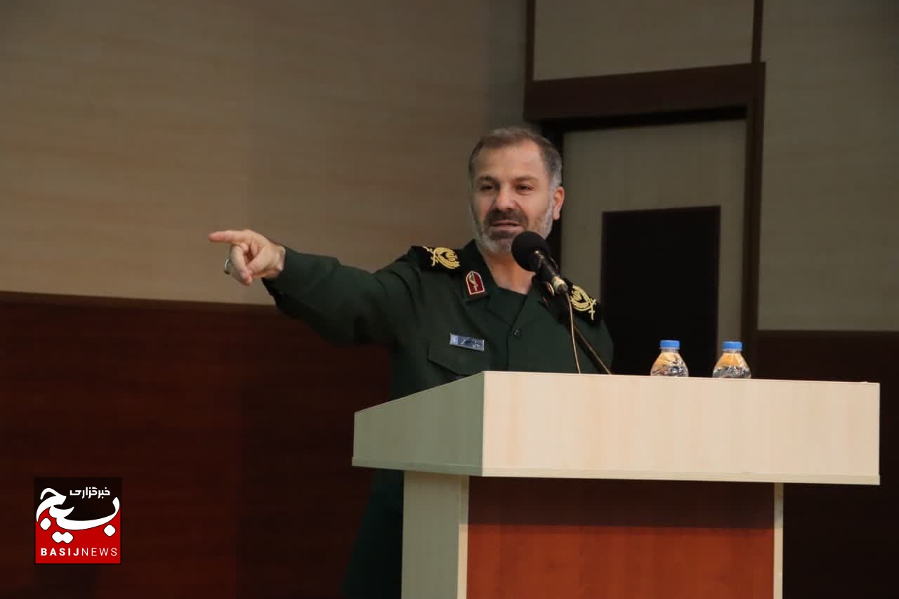 «تربیت مسجدی» مهمترین هدف طرح محله مهدوی است / توانمند سازی خانواده با تقویت مسائل فرهنگی «تربیت مسجدی» مهمترین هدف طرح محله مهدوی است / توانمند سازی خانواده با تقویت مسائل فرهنگی