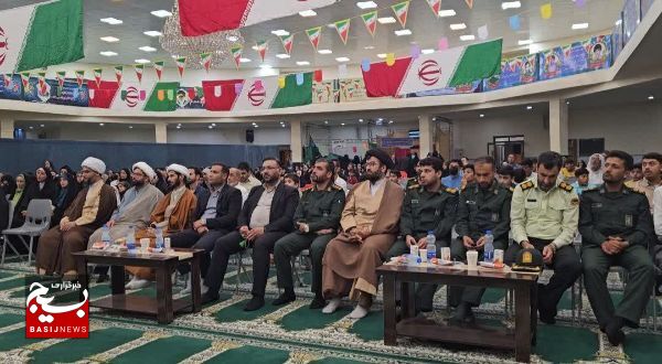 برگزاری اجتماع بزرگ مدافعان حریم خانواده در شهرستان عسلویه