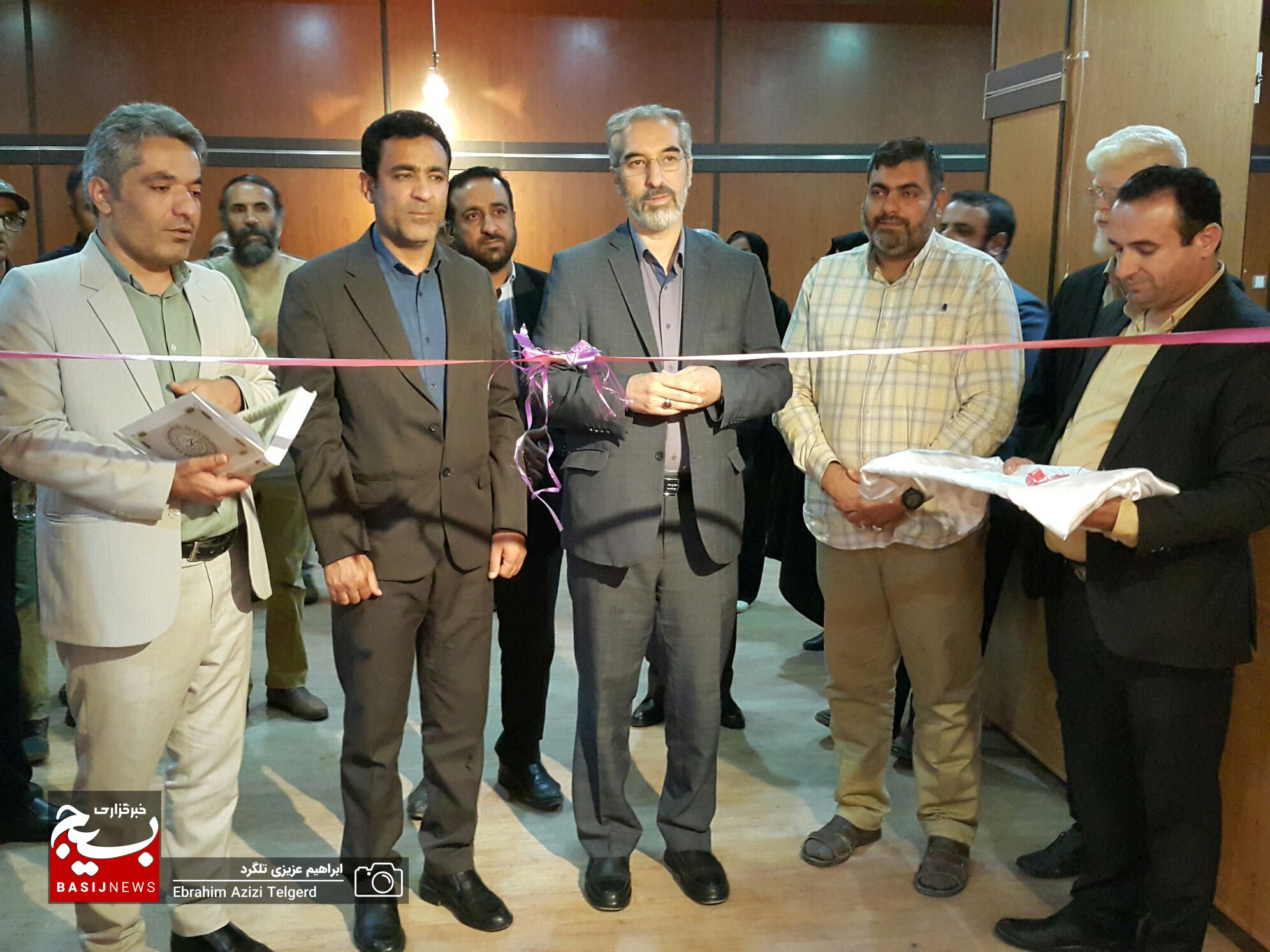 نمایشگاه پوستر و عکس عفاف و حجاب در یاسوج افتتاح شد