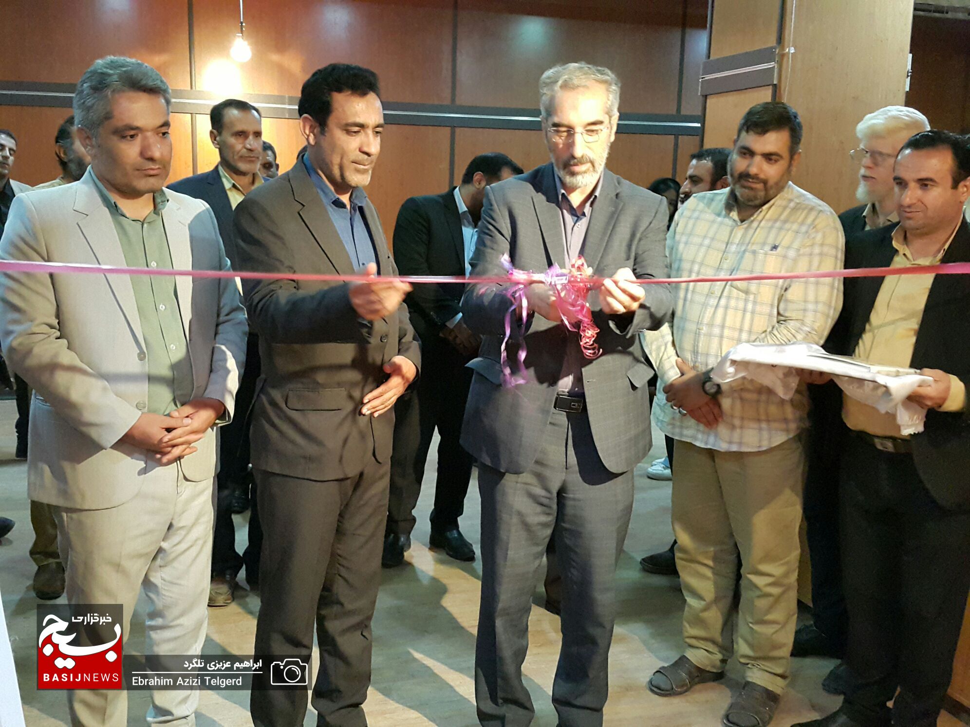 نمایشگاه پوستر و عکس عفاف و حجاب در یاسوج افتتاح شد
