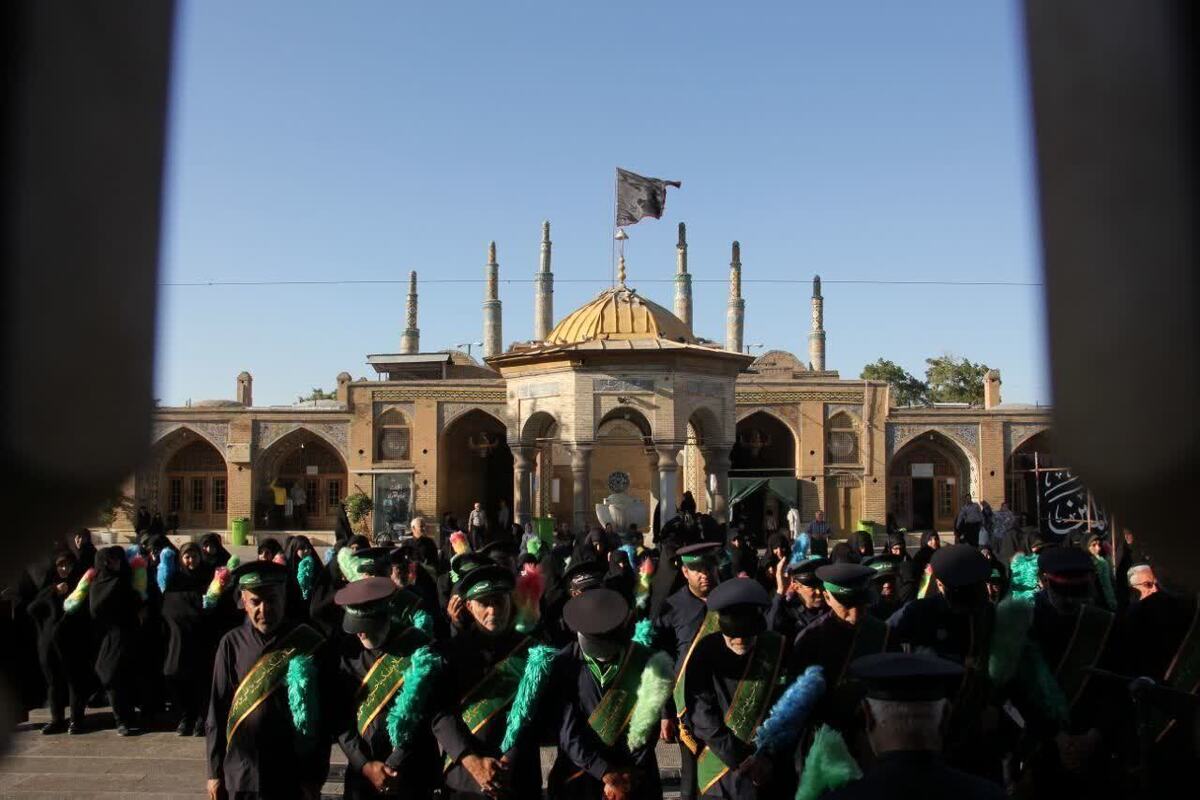 آئین سیاهپوشان آستان مقدس امامزاده حسین (ع) قزوین برگزار شد
