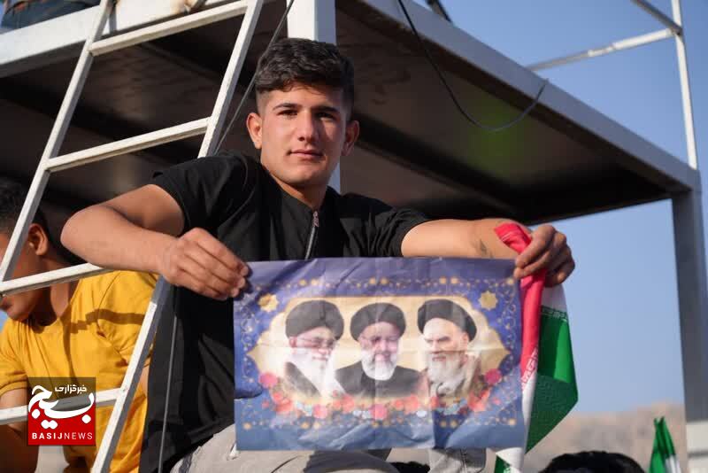 استقبال باشکوه یاسوجی ها از رئیس جمهور در ورزشگاه تختی