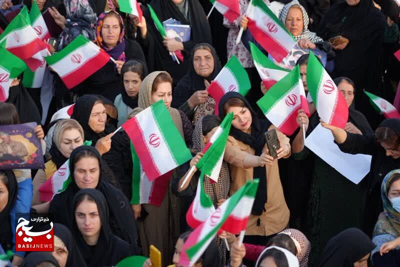 استقبال باشکوه یاسوجی ها از رئیس جمهور