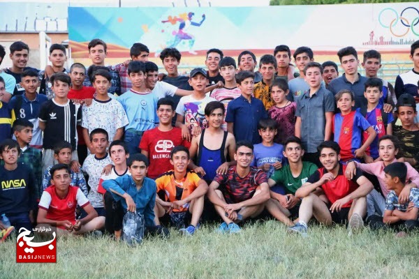 همایش ملی و انقلابی ۴۰۰ دونده در همدان برگزار شد همایش ملی و انقلابی ۴۰۰ دونده در همدان برگزار شد