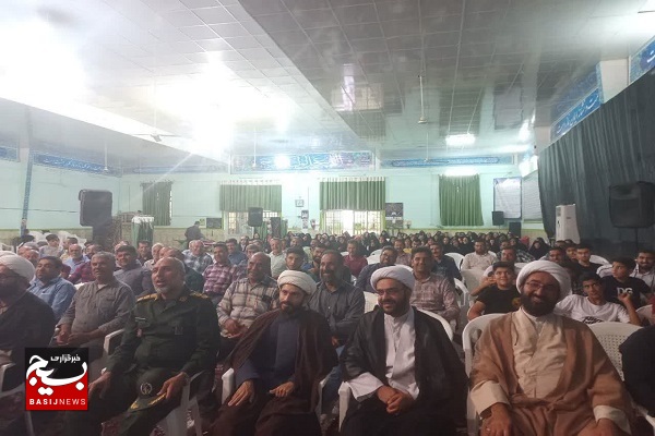 انسجام مومنین در مقابل جمعیت کثیر دشمنان سبب می‌شود مومنین پیروز شوند
