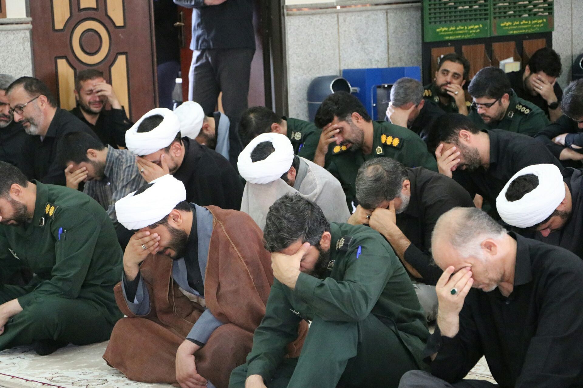 هیچ زمانی فرهنگ حسینی با فرهنگ یزیدی در یک جا جمع نمی‌شود