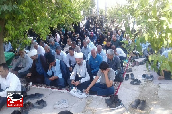 برگزاری دعای عرفه در سومین حرم اهل بیت در ایران اسلامی