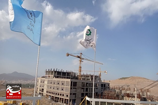 بازدید خبرنگاران از روند ساخت بیمارستان یکهزار تخت خوابی تبریز بازدید خبرنگاران از روند ساخت بیمارستان یکهزار تخت خوابی تبریز