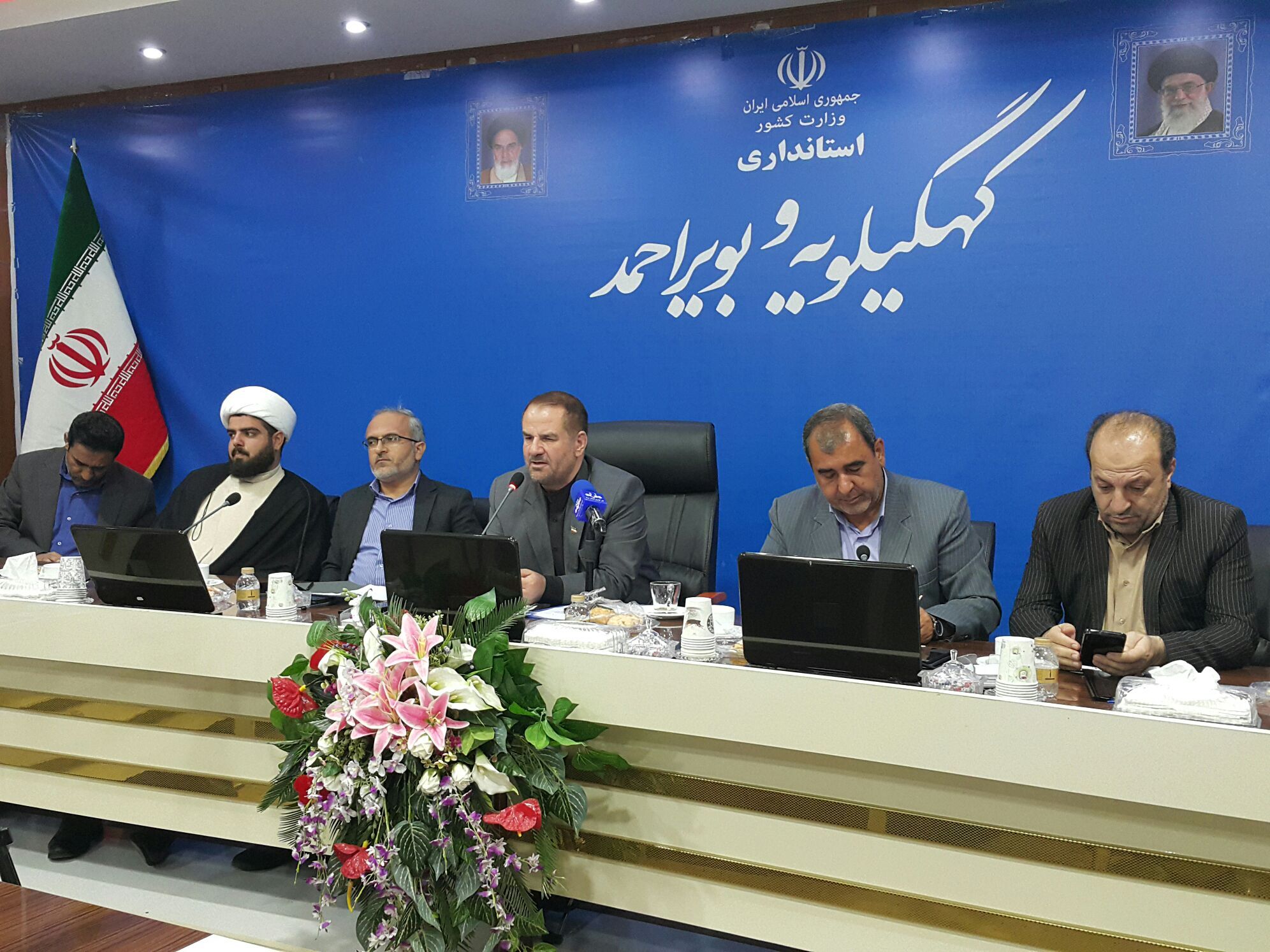 حرف های خاص استاندار کهگیلویه و بویراحمد در روز تجلیل از خبرنگاران حرف های خاص استاندار کهگیلویه و بویراحمد در روز تجلیل از خبرنگاران