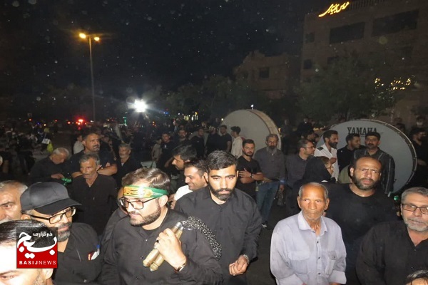 عزاداری هیات‌های شهرک‌های شمال غرب شیراز با حضور امام جمعه شیراز