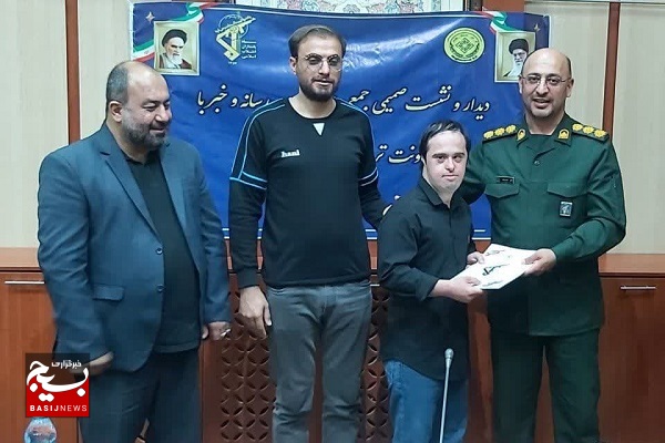 راه اندازی کلینیک حرکت های اصلاحی در تربیت بدنی / فعالیت ۱۷۵ سالن ورزشی تخصصی بسیج در محلات راه اندازی کلینیک حرکت های اصلاحی در تربیت بدنی / فعالیت ۱۷۵ سالن ورزشی تخصصی بسیج در محلات