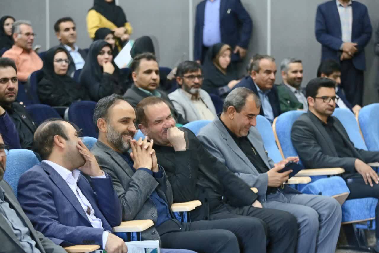 آیین تجلیل از خبرنگاران و برگزیدگان جشنواره خبر خوب در یاسوج