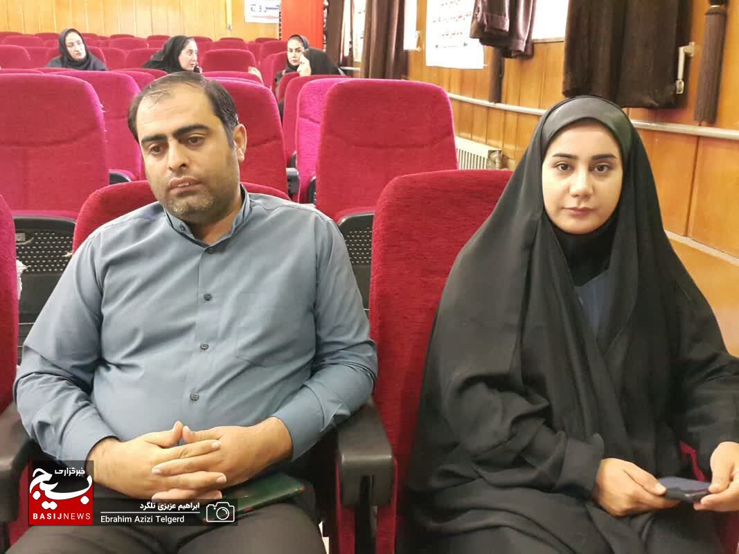 تجلیل اداره کل آموزش و پرورش استان از خبرنگاران/ عزت خواه: خبرنگاران راویان عقلانی جامعه هستند