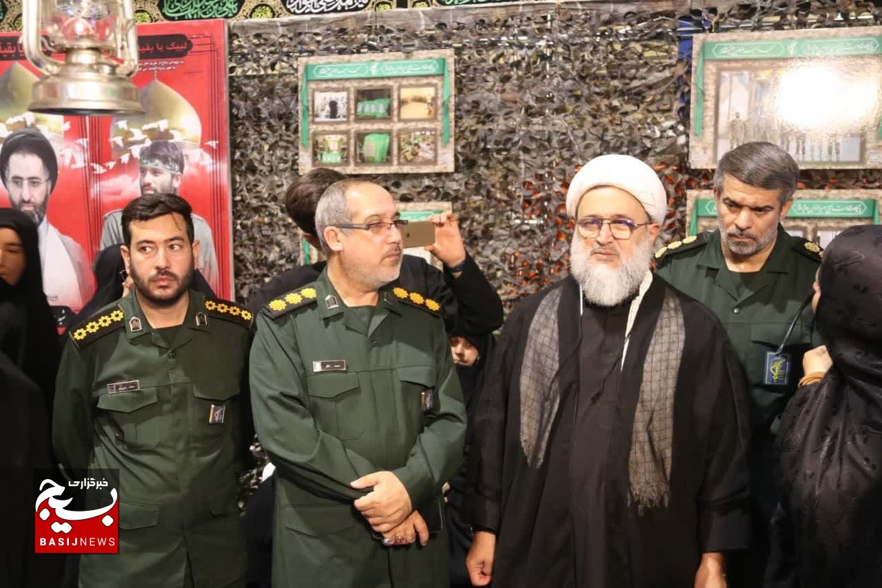 برپایی نمایشگاه پایگاه‌های اسوه ناحیه امام حسین (ع) قم