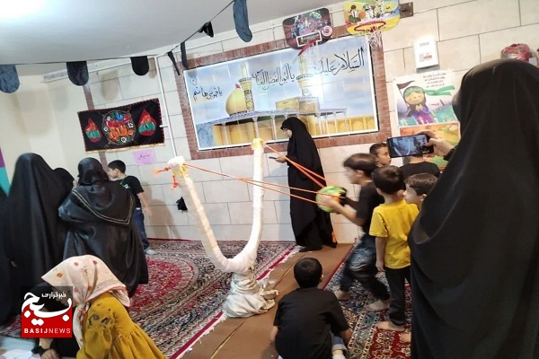 در حسینیه کودک و نوجوان بچهها با برنامه های متنوع، با قیام عاشورا آشنا میشوند+عکس در حسینیه کودک و نوجوان بچهها با برنامه های متنوع، با قیام عاشورا آشنا میشوند+عکس