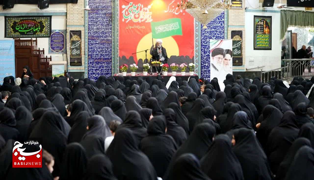 فرهنگ عاشورا؛ مایۀ حیات، رشد و بالندگی است/ زن ایرانی باید همانند زینب(س) عاشورایی باشد فرهنگ عاشورا؛ مایۀ حیات، رشد و بالندگی است/ زن ایرانی باید همانند زینب(س) عاشورایی باشد