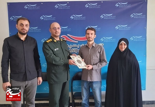 حضور مسئول معاونت تربیت بدنی سپاه عاشورا در خبرگزاری بسیج دفتر آذربایجان شرقی حضور مسئول معاونت تربیت بدنی سپاه عاشورا در خبرگزاری بسیج دفتر آذربایجان شرقی